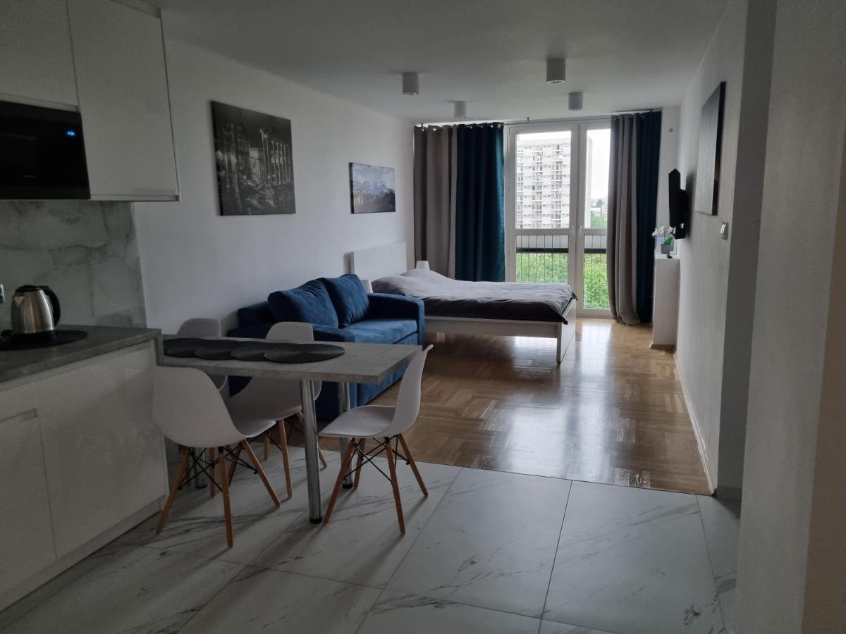 Apartament Strict Center Comfortable Apartment, 10th-floor With Beautiful View On The Park And Skyscrapers, Free Wifi, Self Check-in/out