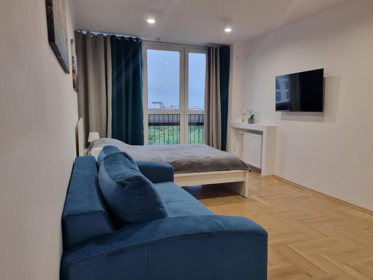 Apartament Strict Center Comfortable Apartment, 10th-floor With Beautiful View On The Park And Skyscrapers, Free Wifi, Self Check-in/out Warszawa